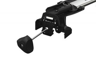 Thule WingBar Edge 
system bagażnika bazowego aluminiowy z mocowaniami fabrycznymi.
